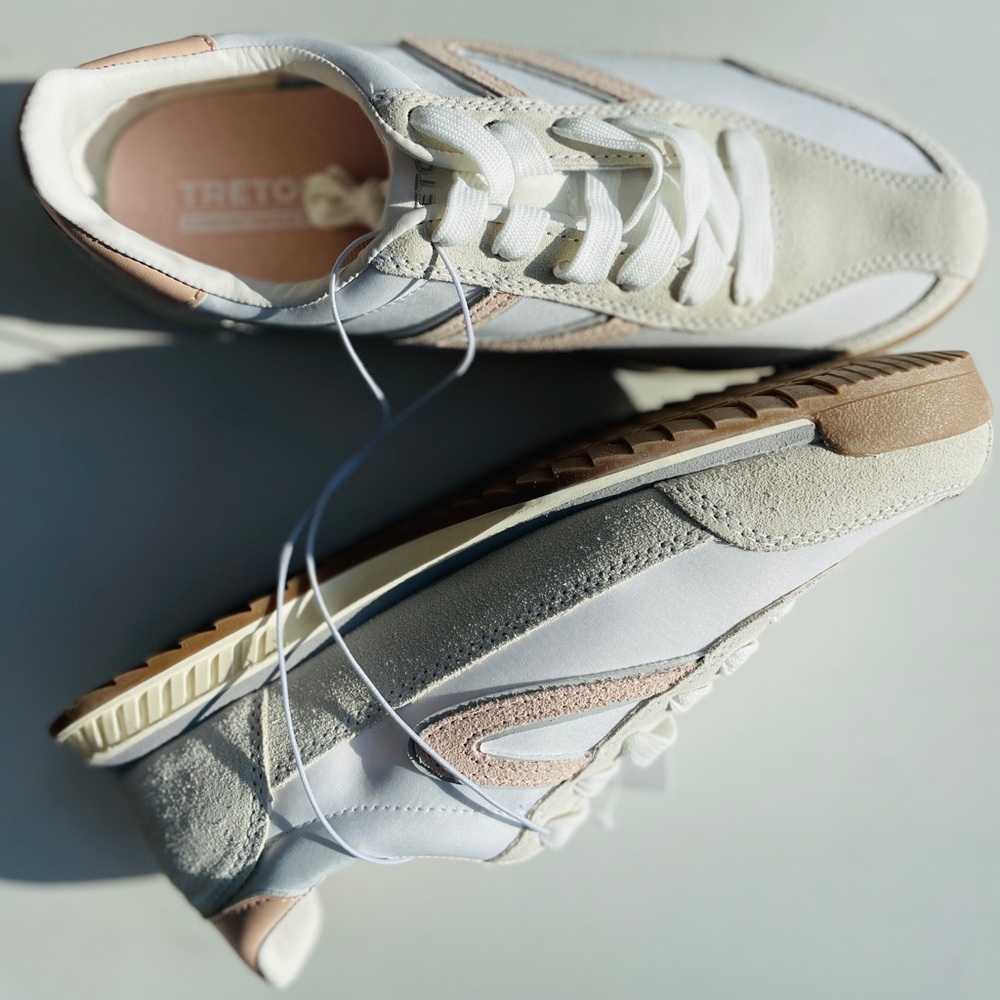 Tretorn Women Sneakers - New in box - Picture 3 of 8